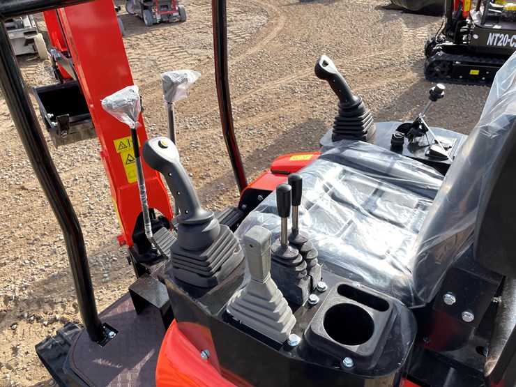 #9207-•-2025-unused-cfg-mini-excavator-image-18