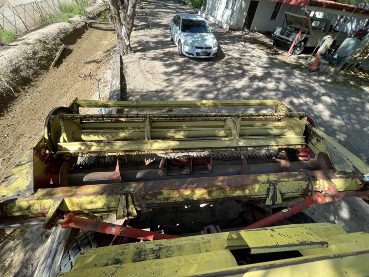 #3653-•-new-holland-swather-image-41