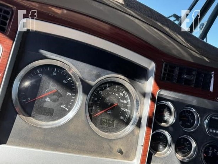 2008-kenworth-t800-image-96