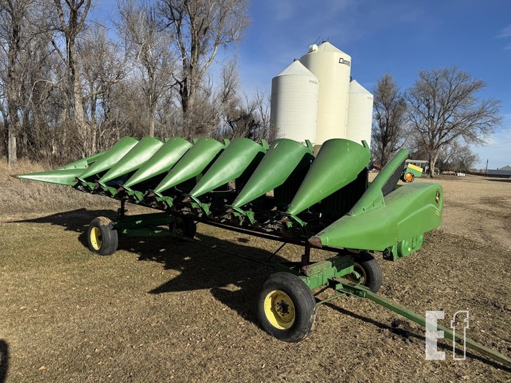 2001-john-deere-893-image-1