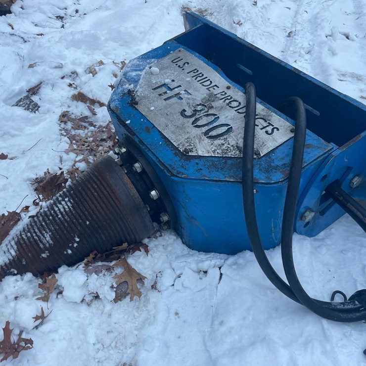 #119 • US Pride Cone Screw