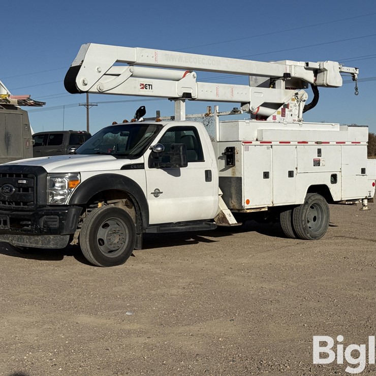FORD F550 XLT