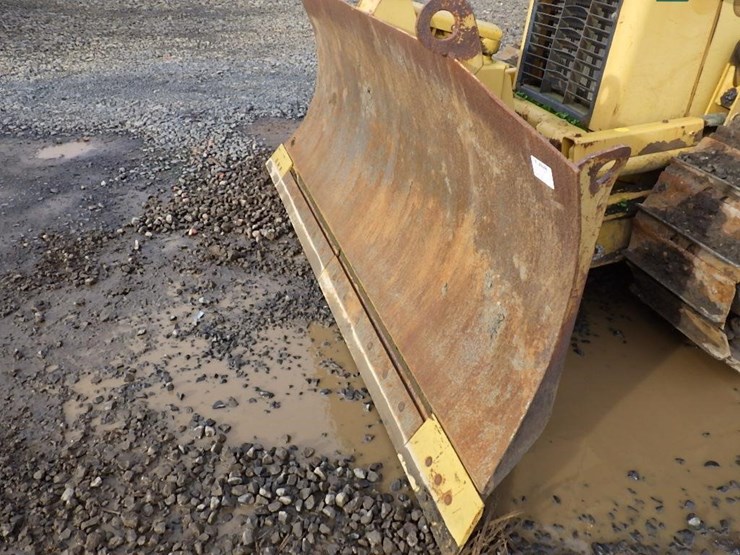 caterpillar-d4g-image-15