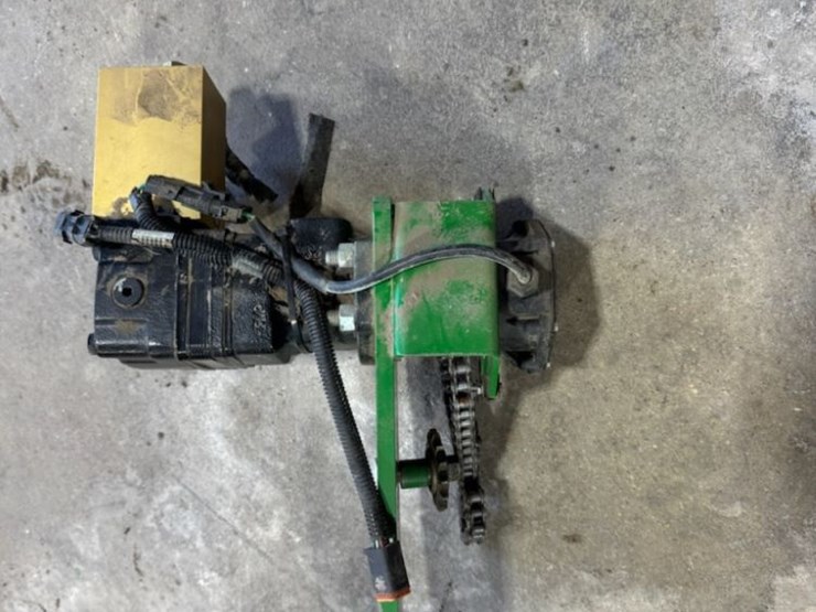 john-deere-planter-hydraulic-drive-(jm701)-image-2