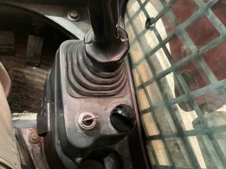 takeuchi-tl6r-image-10