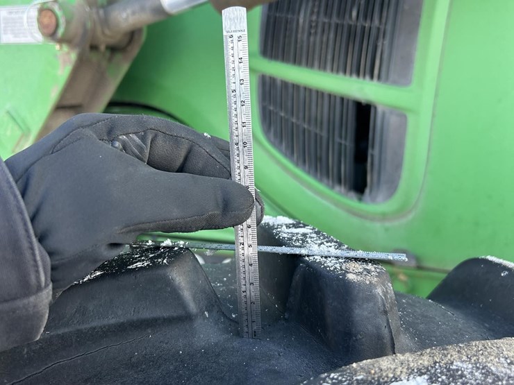 john-deere-7230-premium-image-25