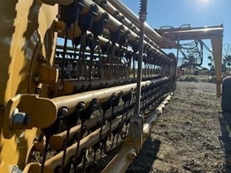 2013-vermeer-r2800-image-4