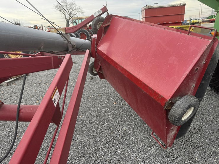 hutchinson-10x60-image-13