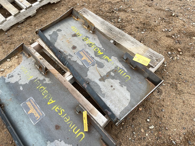 #2069-•-unused-2025-landhonor-skid-steer-universal-adapter-plate-attachment-image-4
