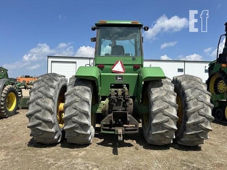 1977-john-deere-8630-image-5