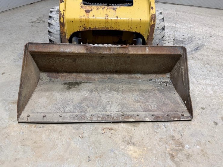 caterpillar-226b3-image-9