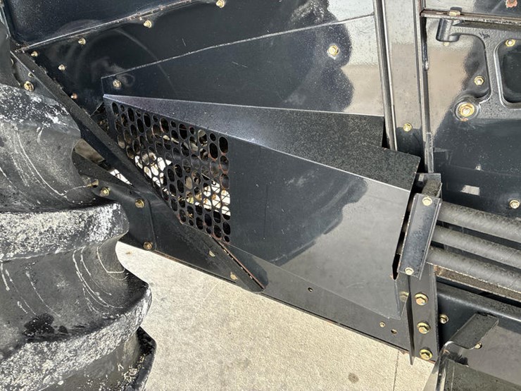 case-ih-6088-image-46