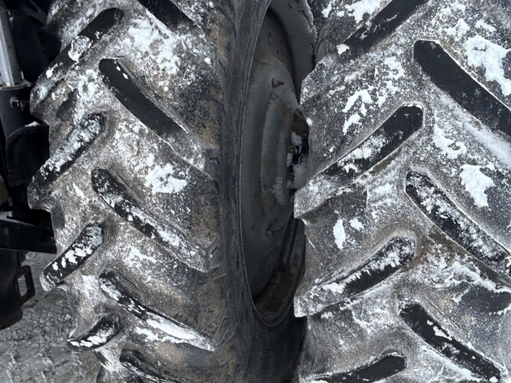 2022-case-ih-magnum-340-image-28