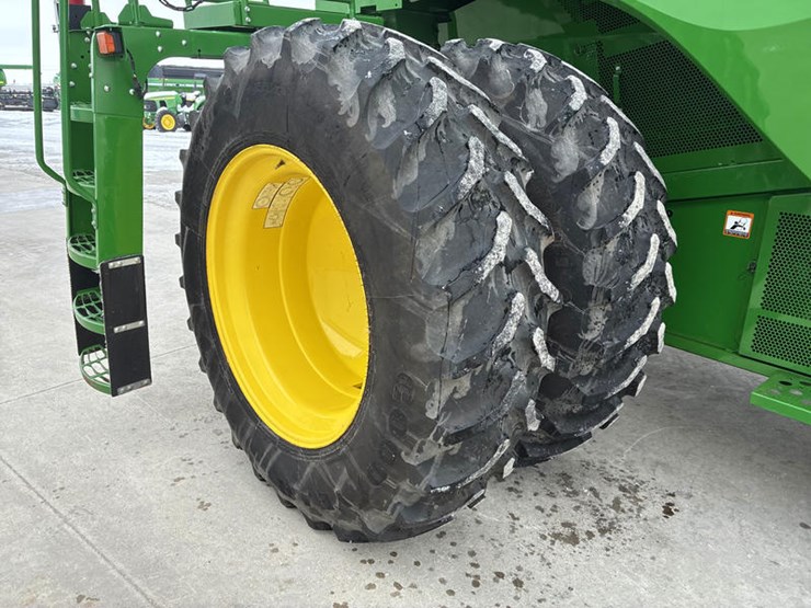 john-deere-s780-image-35