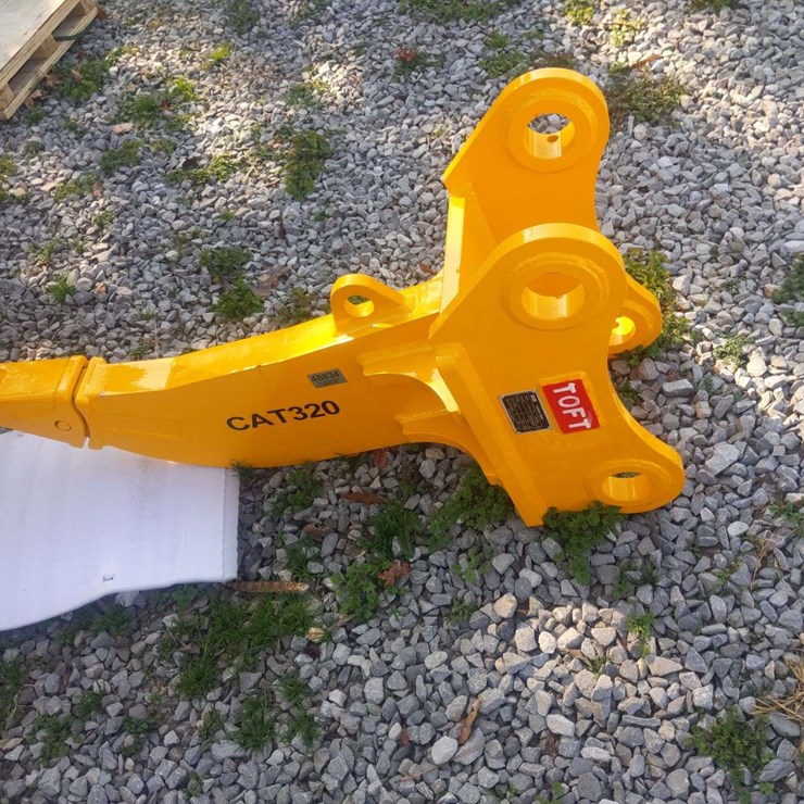 CATERPILLAR 320