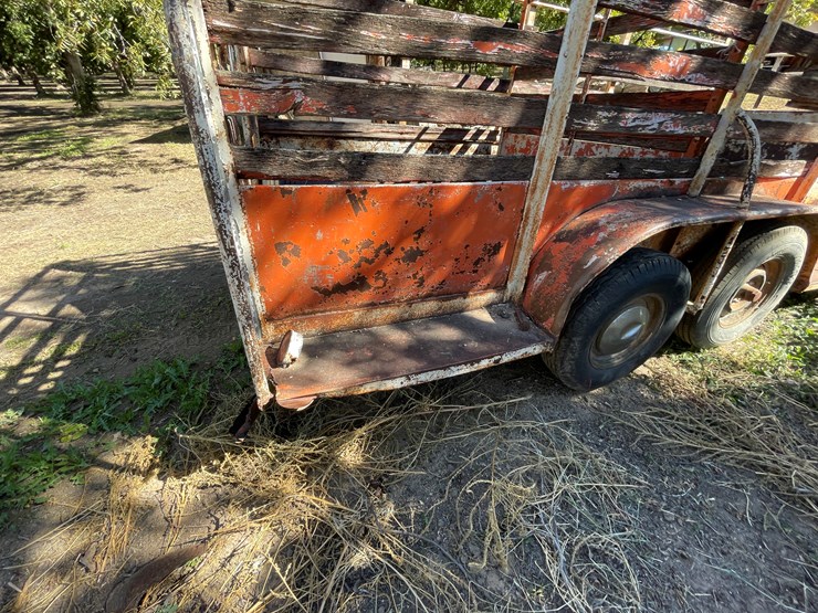 #3671-•-horse/cattle-tandem-axle-trailer-(no-title)-image-27
