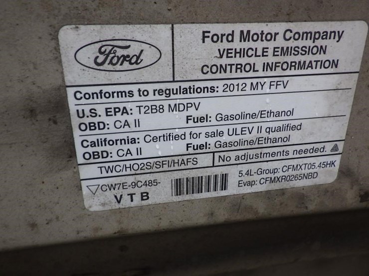 2012-ford-e350-image-28