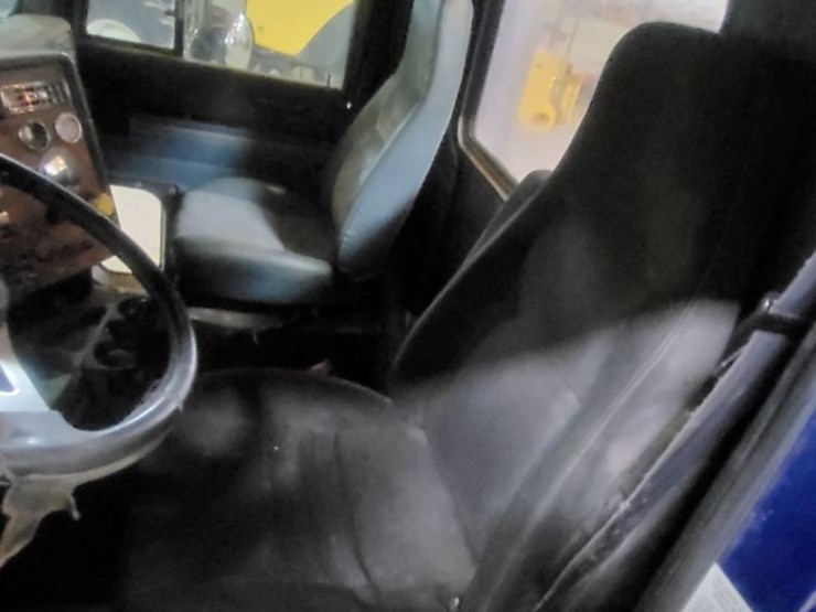 1997-international-9300-image-14