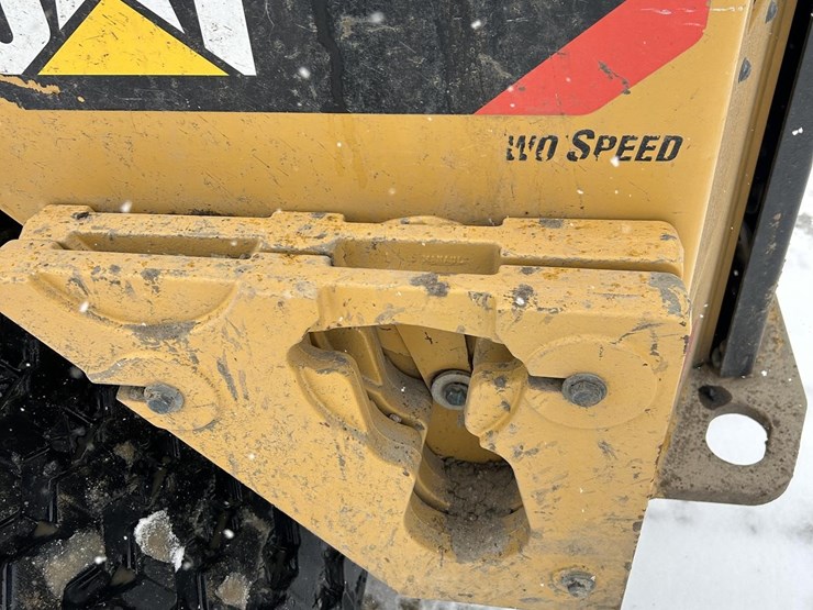 caterpillar-259d-image-15