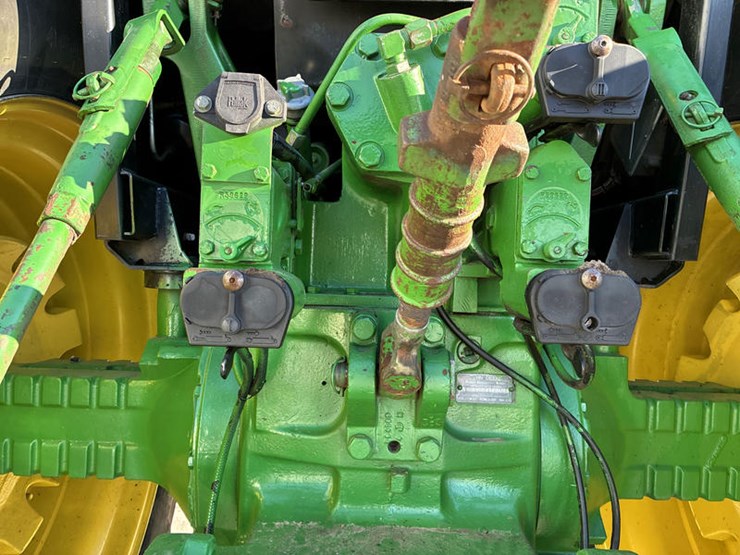 john-deere-4555-image-29