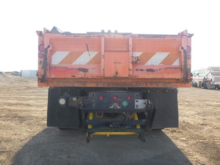 international-4900-image-6