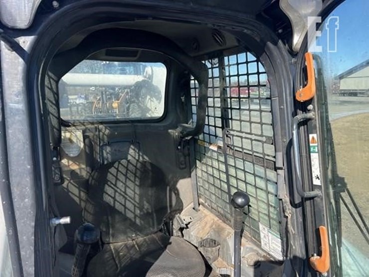 2022-bobcat-s740-image-6