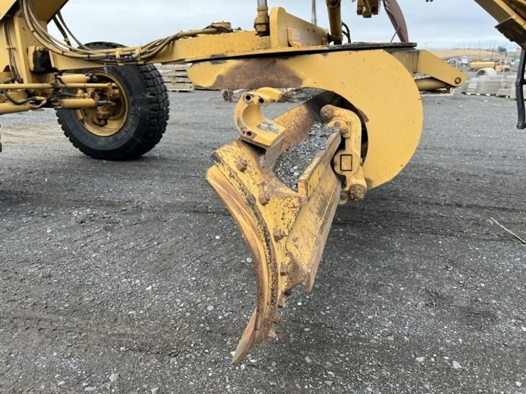 2006-caterpillar-160h-image-16