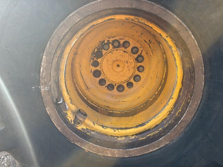 #136-•-1999-john-deere-648gll-grapple-skidder-image-47