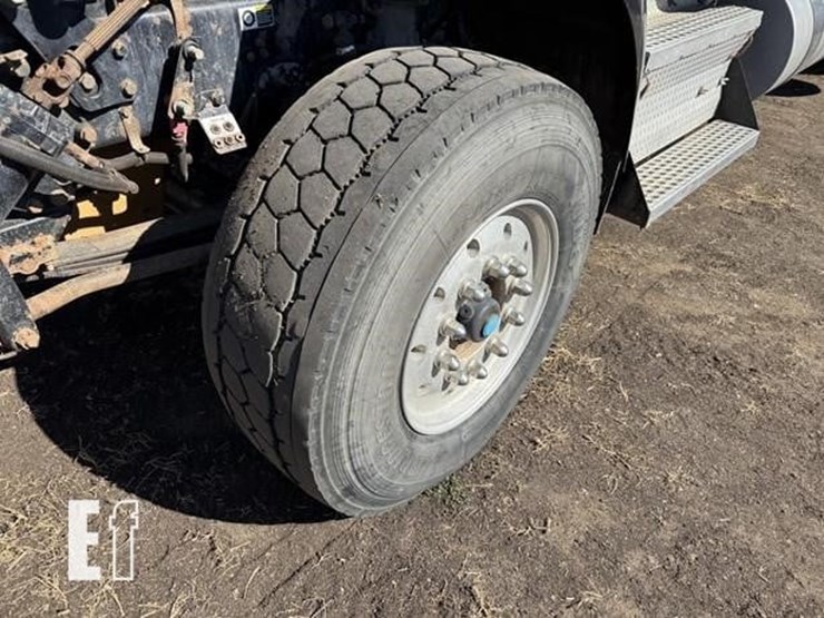 2008-kenworth-t800-image-71