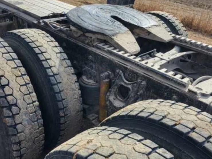 1997-international-9300-image-6