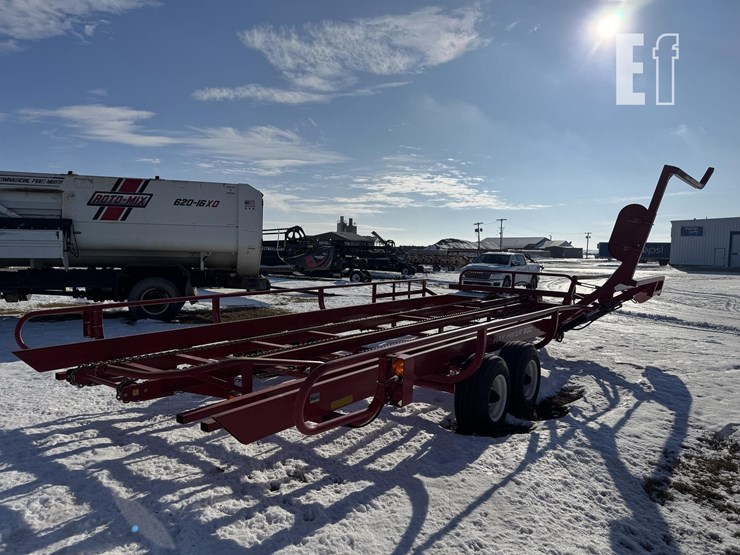 2023-proag-hay-hiker-900-image-5