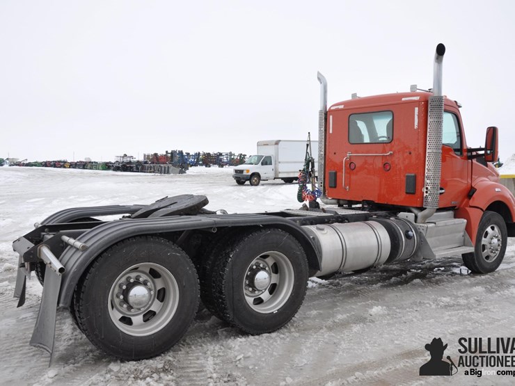 2015-kenworth-t880-image-5