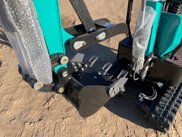 #9262-•-unused-2025-cfg-mini-excavator-image-5