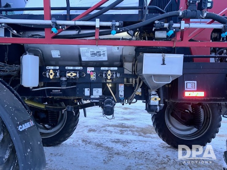 case-ih-patriot-3330-image-19