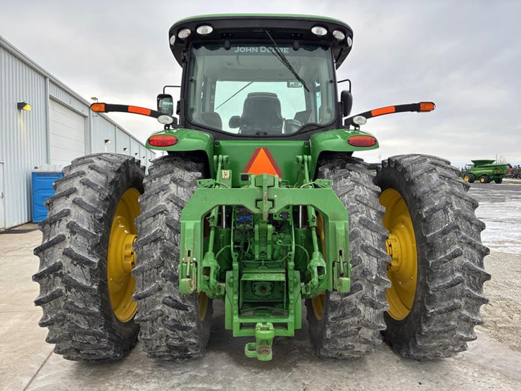 john-deere-8370r-image-6