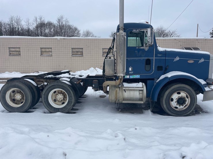 1996-peterbilt-378-image-6