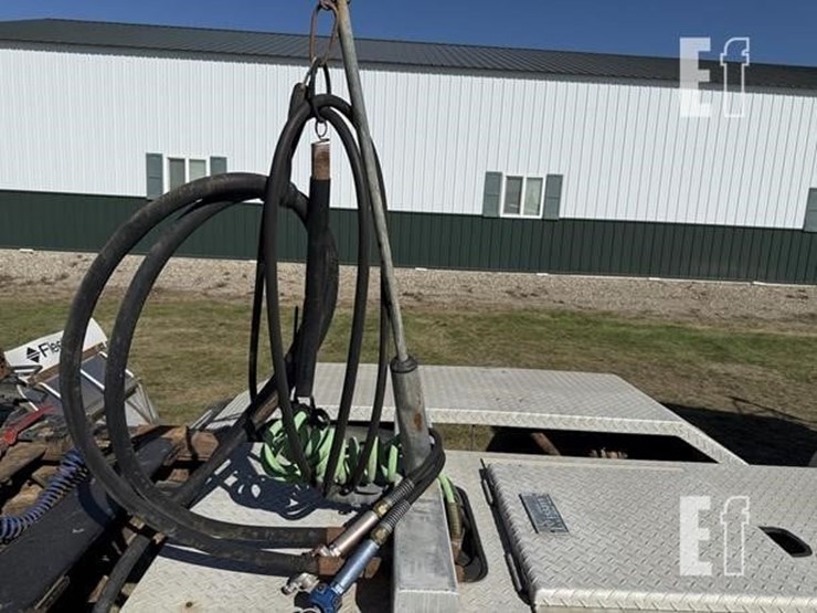 2008-kenworth-t800-image-12