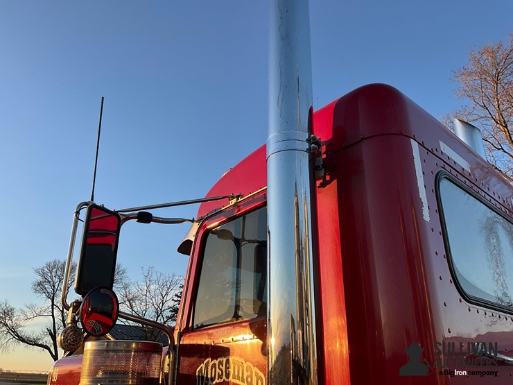 2018-peterbilt-389-image-20