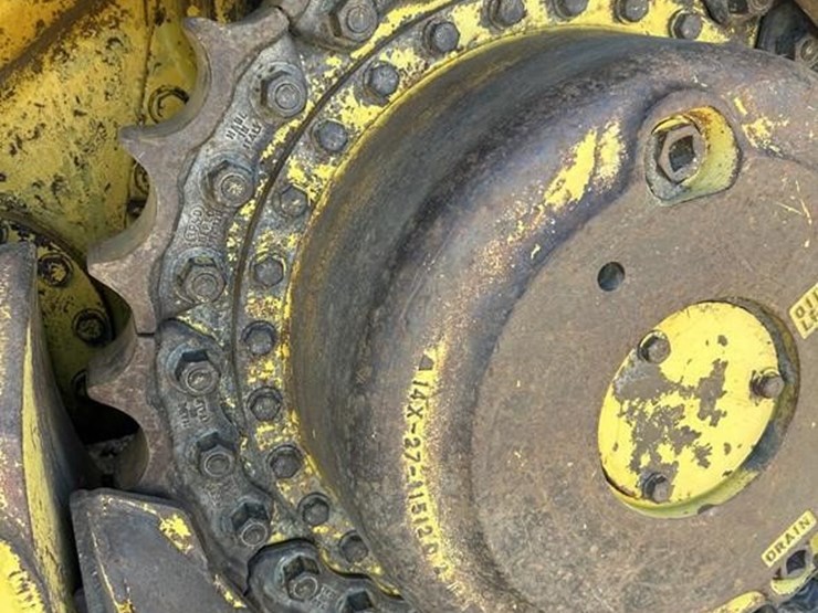 komatsu-d65ex-12-image-35