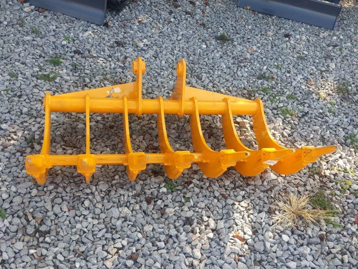 caterpillar-307-image-3