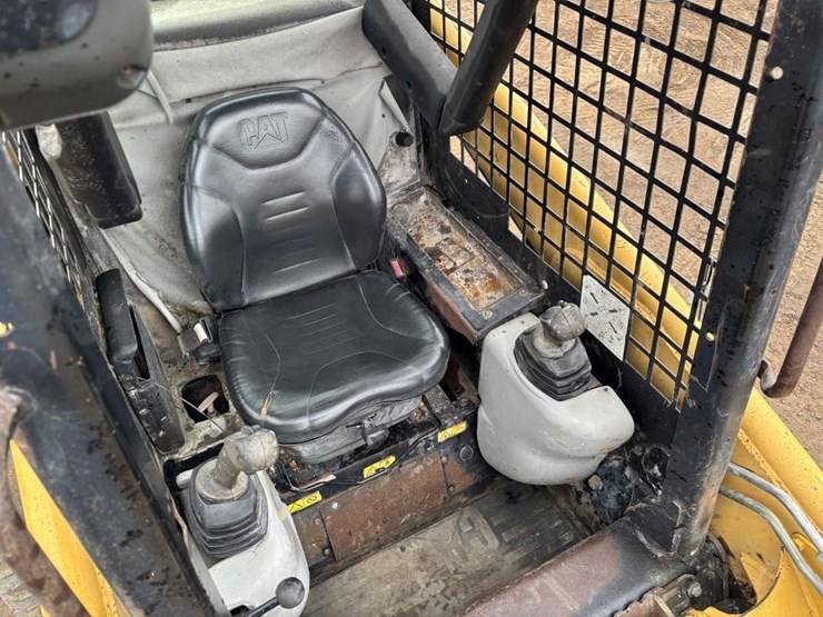 2006-caterpillar-246b-image-20