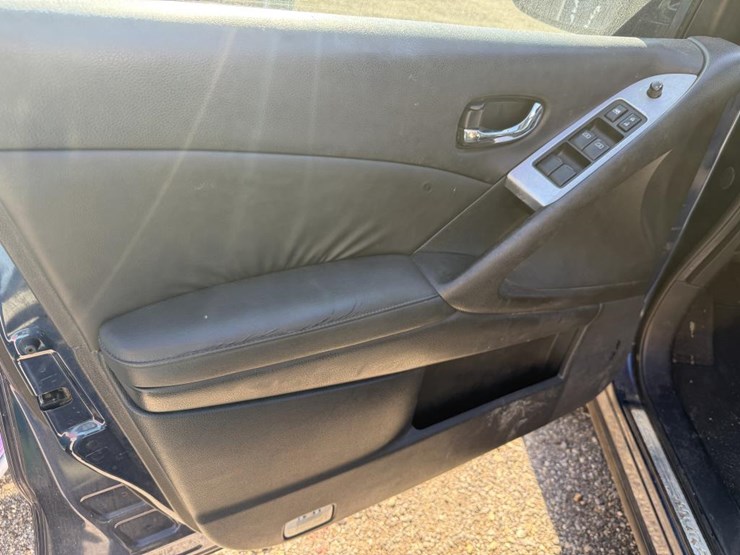 nissan-murano-sl-image-12