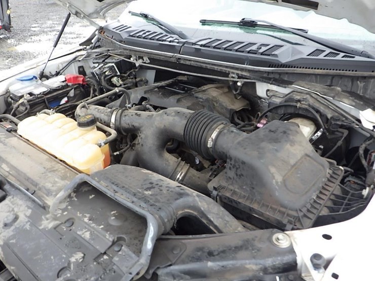 2018-ford-f150-image-12