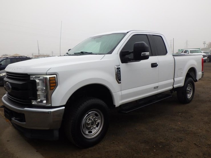 ford-f250-image-1