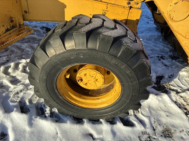 john-deere-310d-image-45