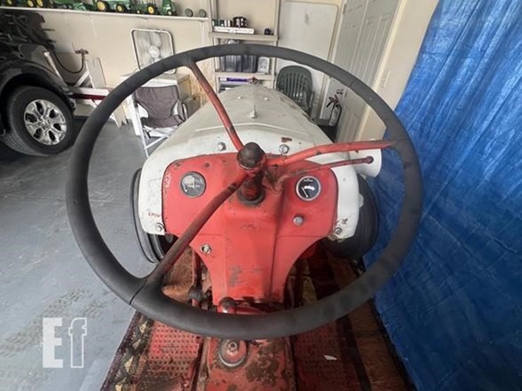 ford-tractor-image-7