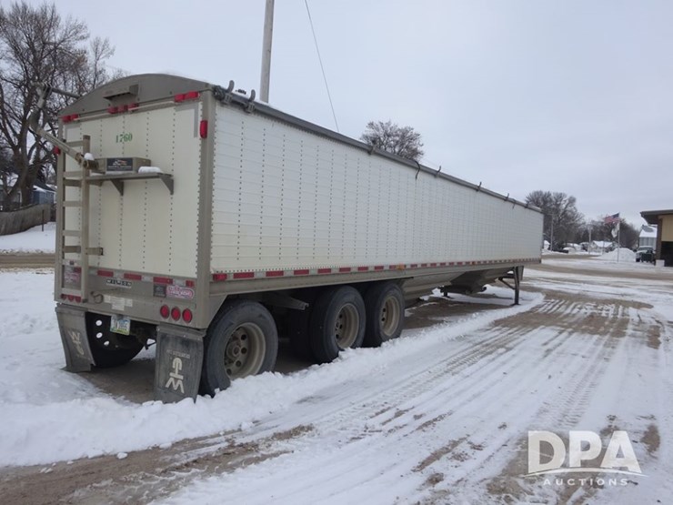 wilson-grain-trailer-image-21