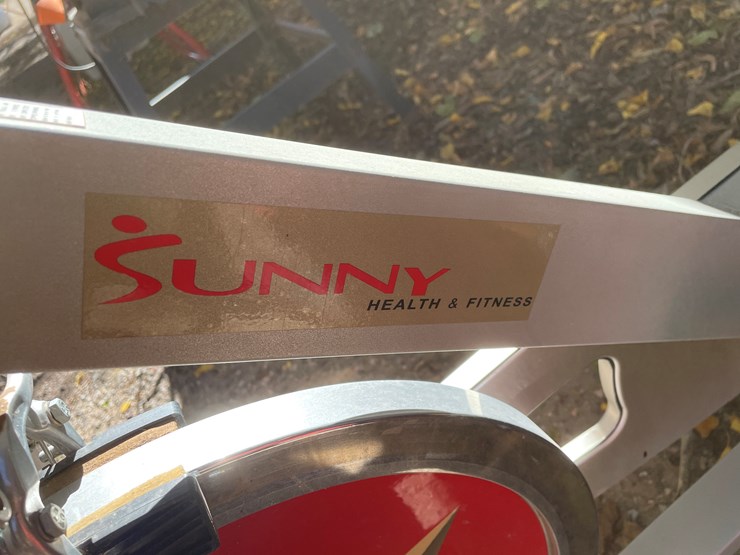 #3709-•-sunny-exercise-bike-image-3