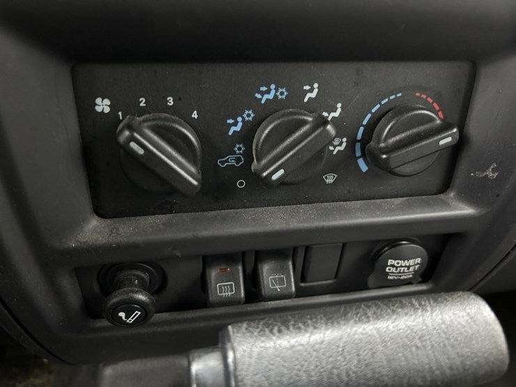 jeep-cherokee-image-24