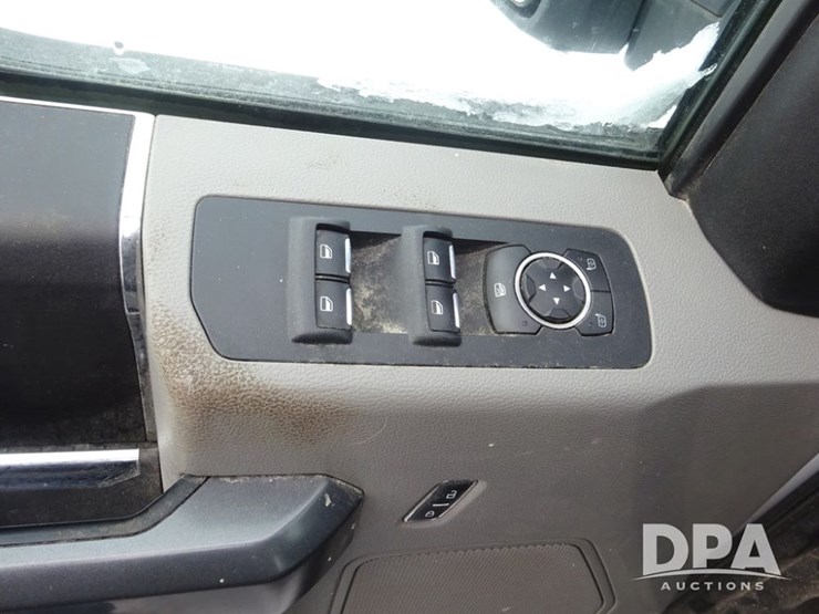 ford-f150-xlt-image-71